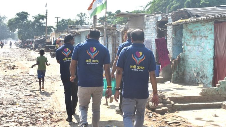 nai-umang-mid-day-meal-4